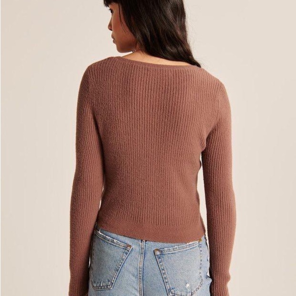 Abercrombie & Fitch VNeck Ribbed Brown SweaterTop - Picture 3 of 6